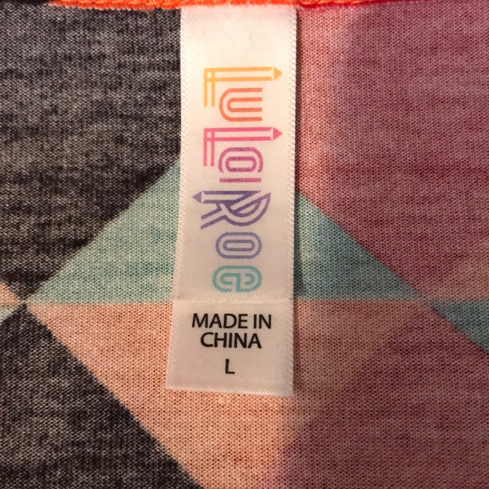 Lularoe - Picture 3 of 3